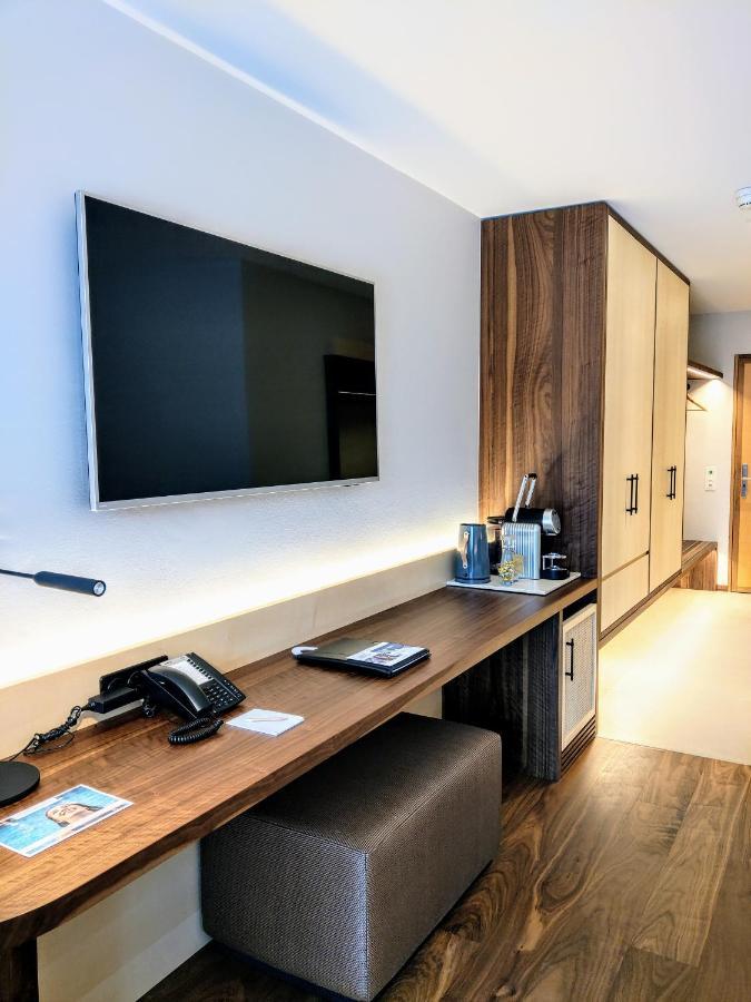 Hotel Saratz Понтрезина Экстерьер фото