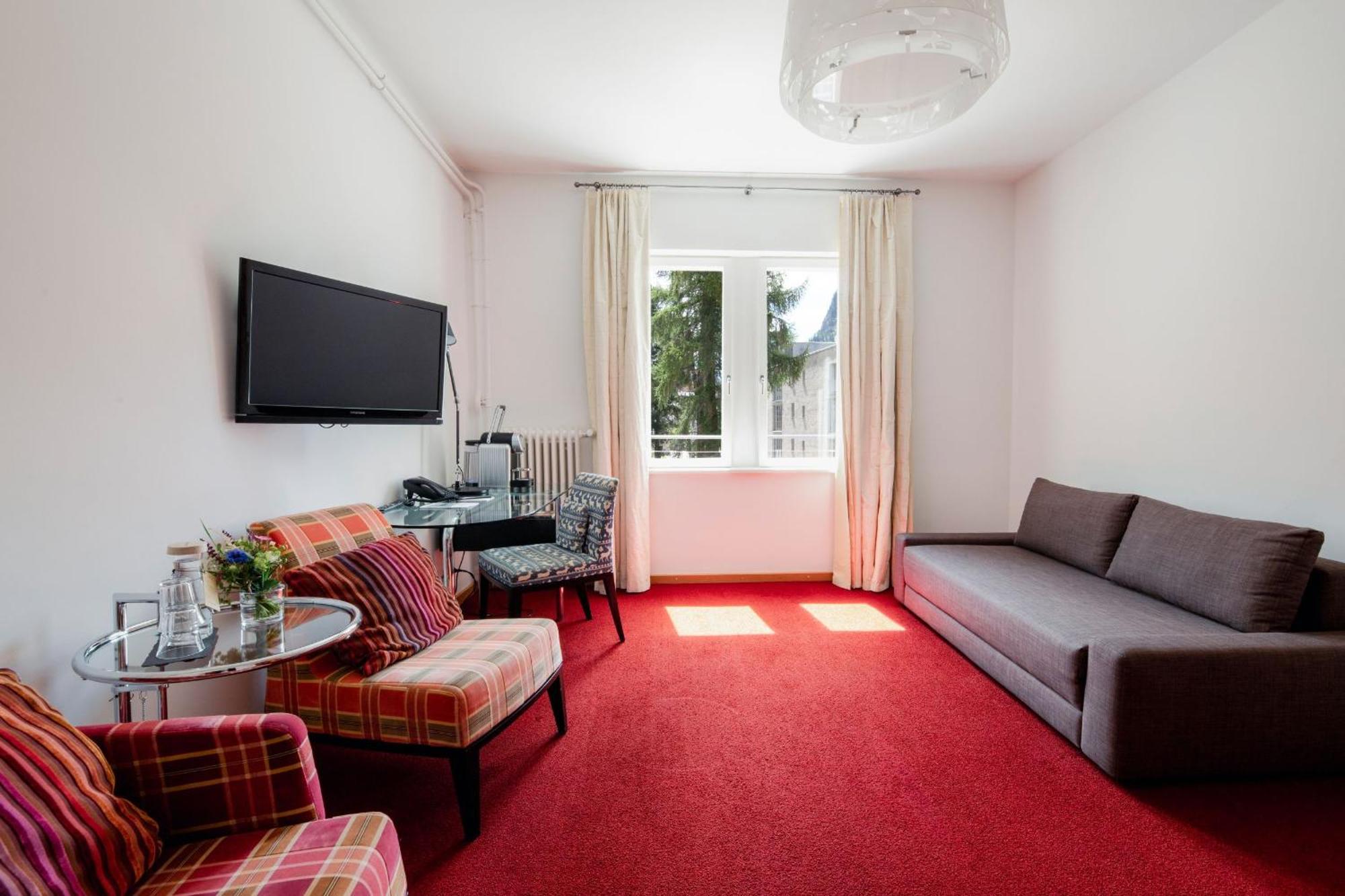 Hotel Saratz Понтрезина Экстерьер фото