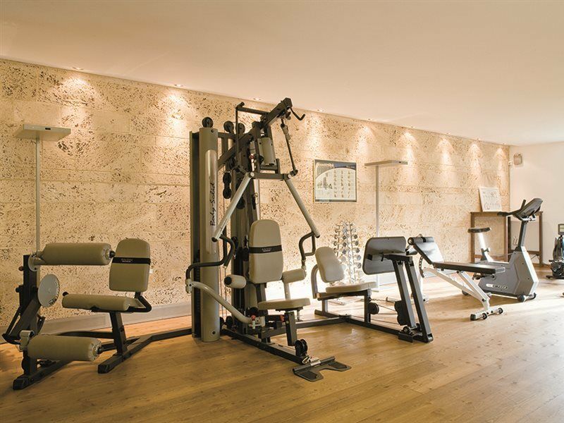 Hotel Saratz Понтрезина Экстерьер фото